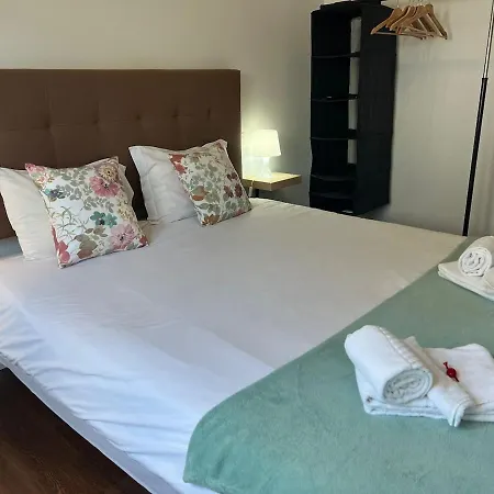Casa Douro Ponte D Luis Com 3 Quartos 加亚新城